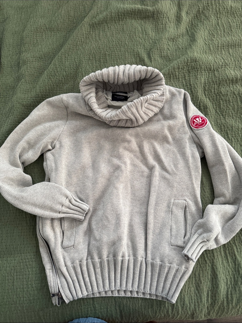 Holebrook Windproof Cozy Ribbed Turtleneck Sweater in Light Gray